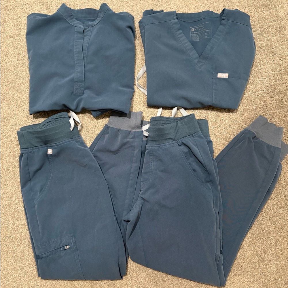 Figs Scrubs sets Dark Harbor  2 Pants XXSP Zamora Jogger 2 Tops